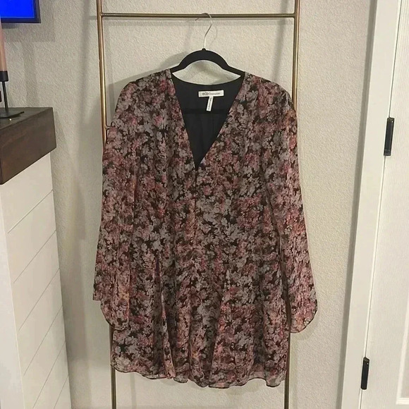 BCBG Generation Floral Romper - Picture 1 of 8